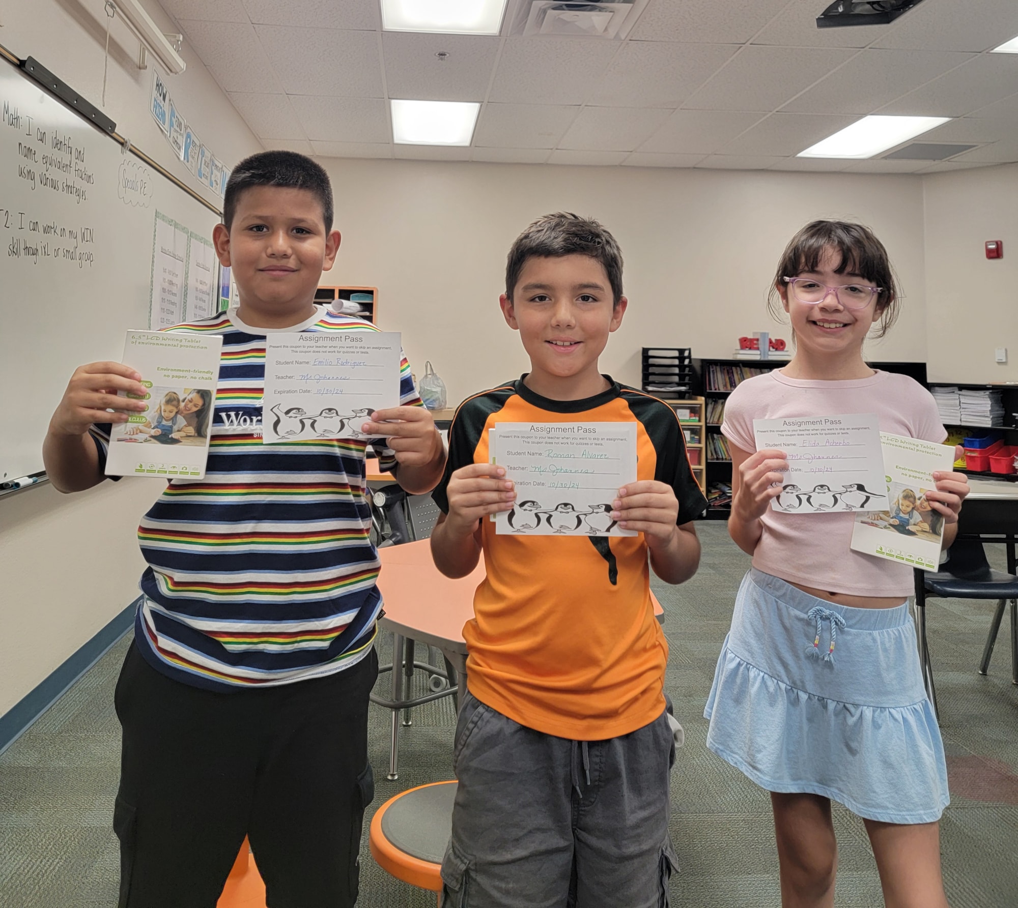 3 students who excelled in IXL Math.