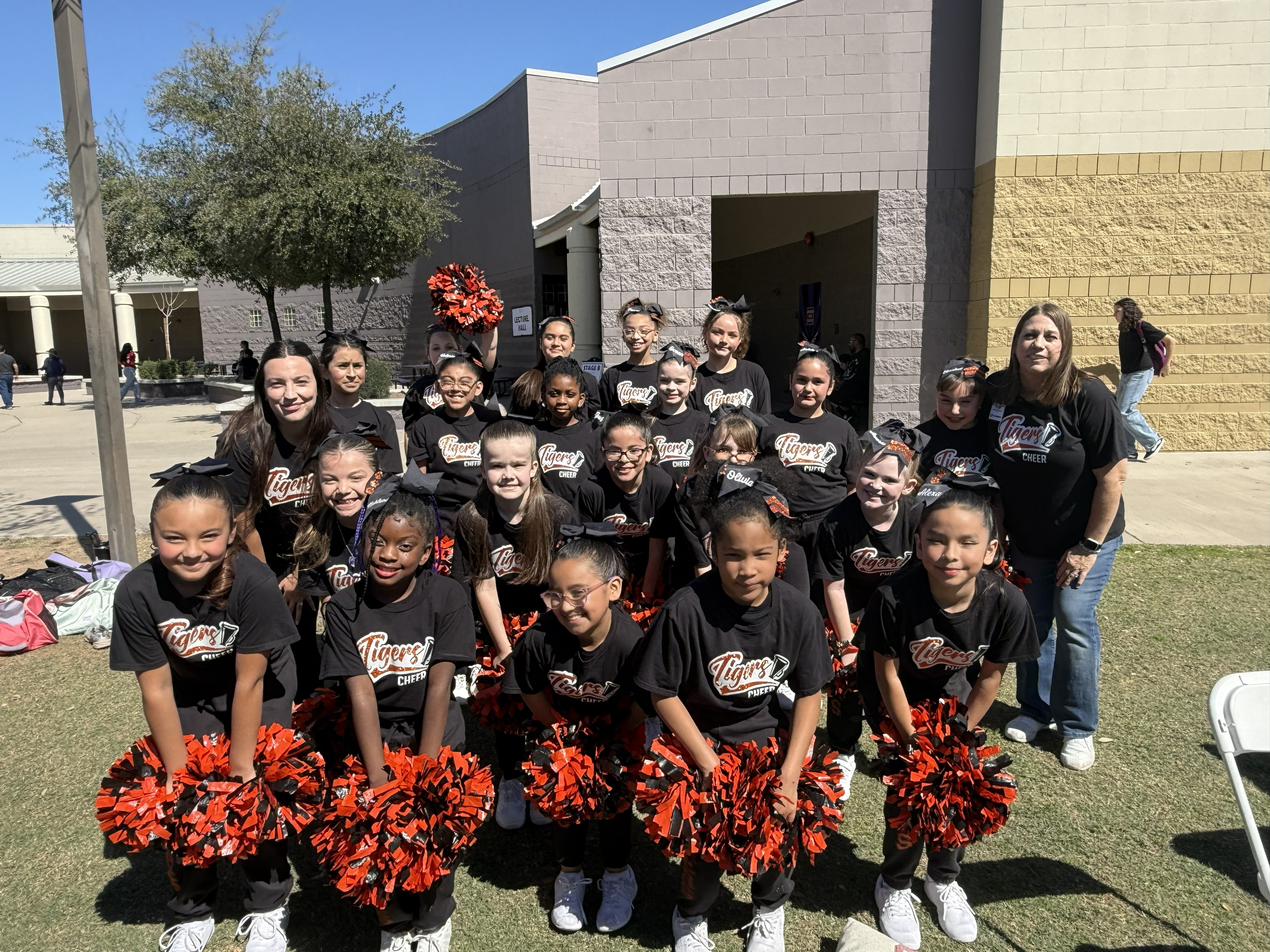 Cheer Leaders