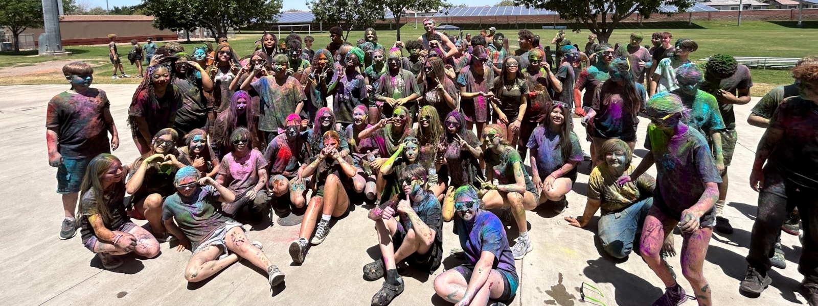 students at 8th Grade Color Run