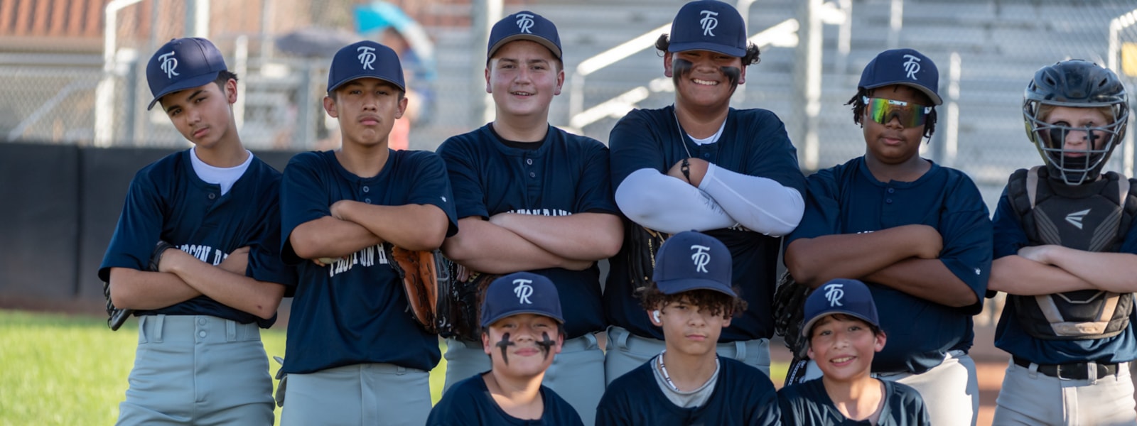 Thompson Ranch Baseball team pose for photo